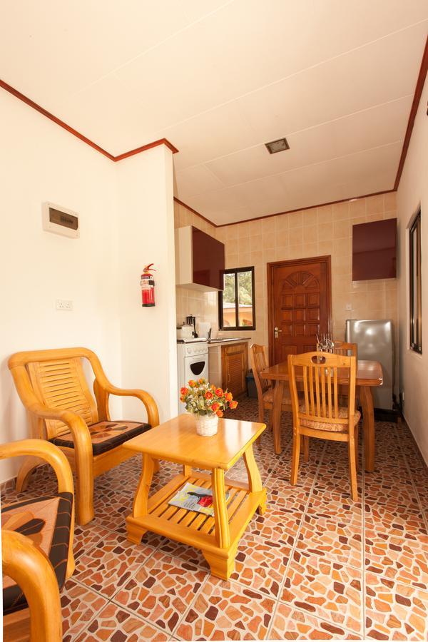 Orchid Self Catering Apartment La Digue Exteriör bild